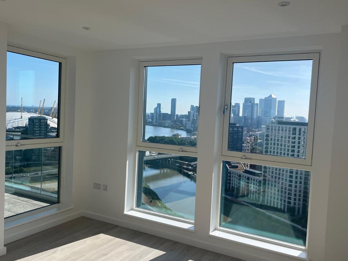 דירות לונדון Ac Luxe Penthouse With Free Parking מראה חיצוני תמונה