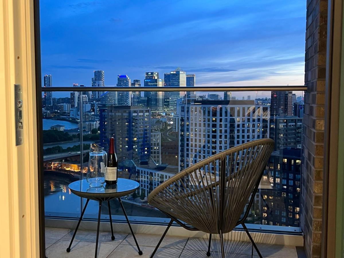 דירות לונדון Ac Luxe Penthouse With Free Parking מראה חיצוני תמונה