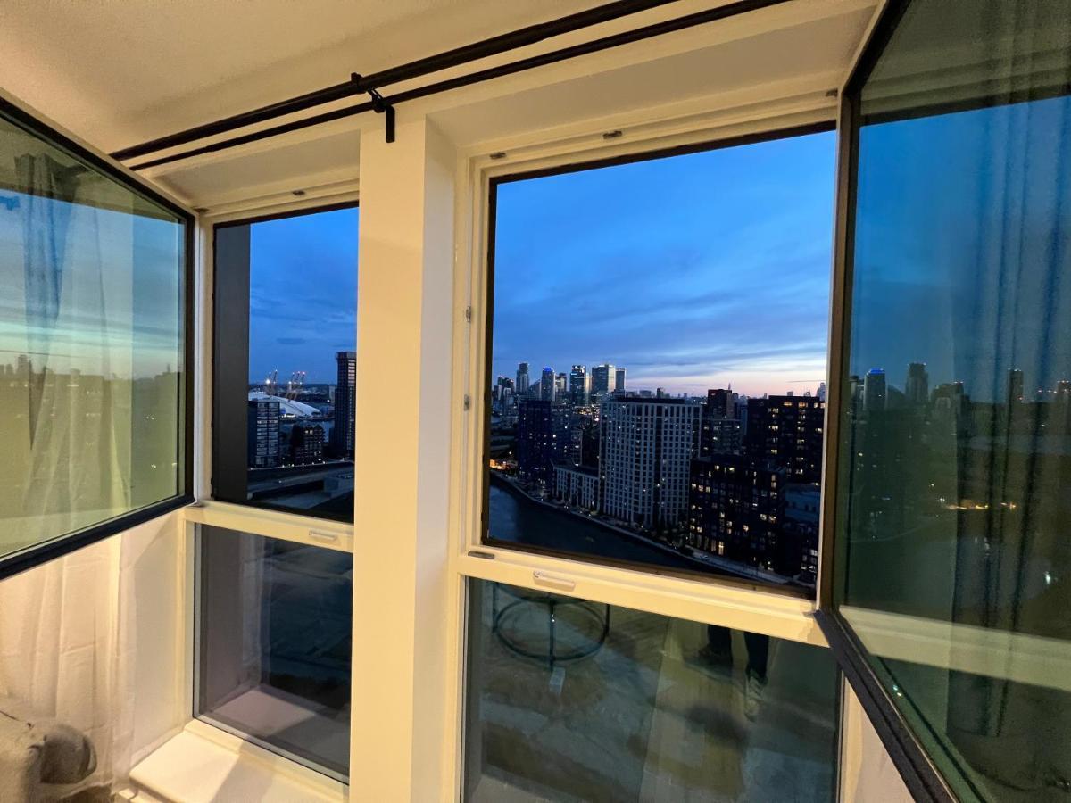 דירות לונדון Ac Luxe Penthouse With Free Parking מראה חיצוני תמונה