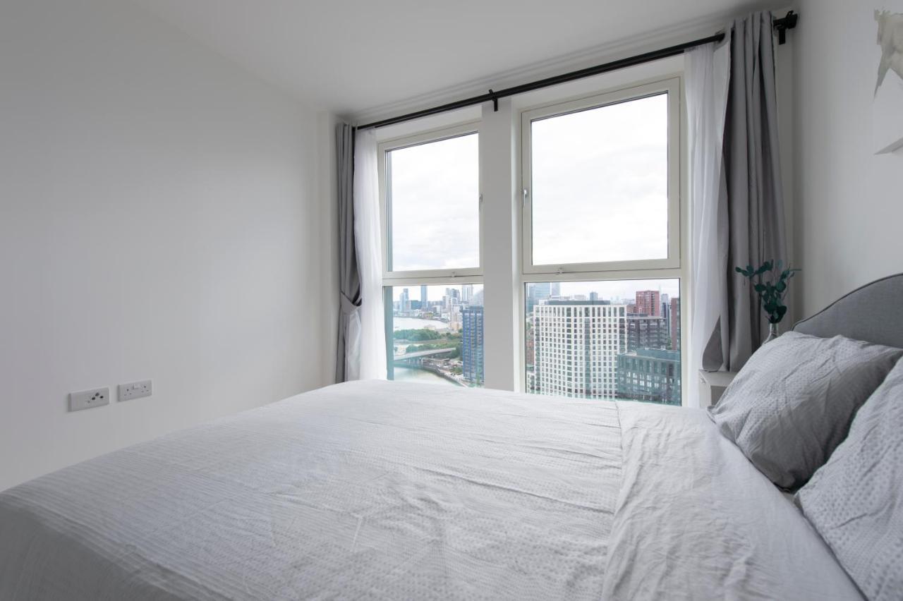 דירות לונדון Ac Luxe Penthouse With Free Parking מראה חיצוני תמונה